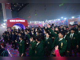 World Book Fair Delhi 2026 : किताबों के बीच दौड़ी सपनों की रेल, बाल मंडप में 'किड्स एक्सप्रेस' बना बच्चों का फेवरेट अड्डा