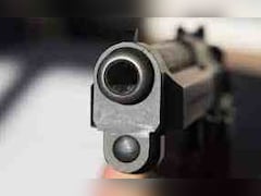 लखनऊ: नौकरी के नाम पर कर्ज के जाल में फंसा युवक, सीने में गोली मारकर की खुदकुशी