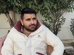 OMR शीट मामले में रविंद्र भाटी ने बीजेपी-कांग्रेस पर साधा निशाना, कहा- युवा फुटबॉल बनकर रह गए