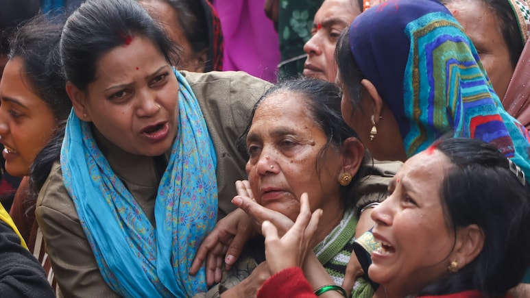 इंदौर दूष&zwj;ित पानी कांड: GBS बीमारी क्&zwj;या है, जो भागीरथपुरा की पार्वती को हुई, इलाज क&zwj;ितना महंगा?
