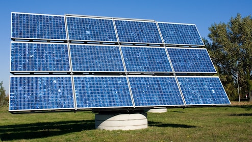 As China Pulls Back Subsidies, Indian Solar Makers See A Rare Opportunity