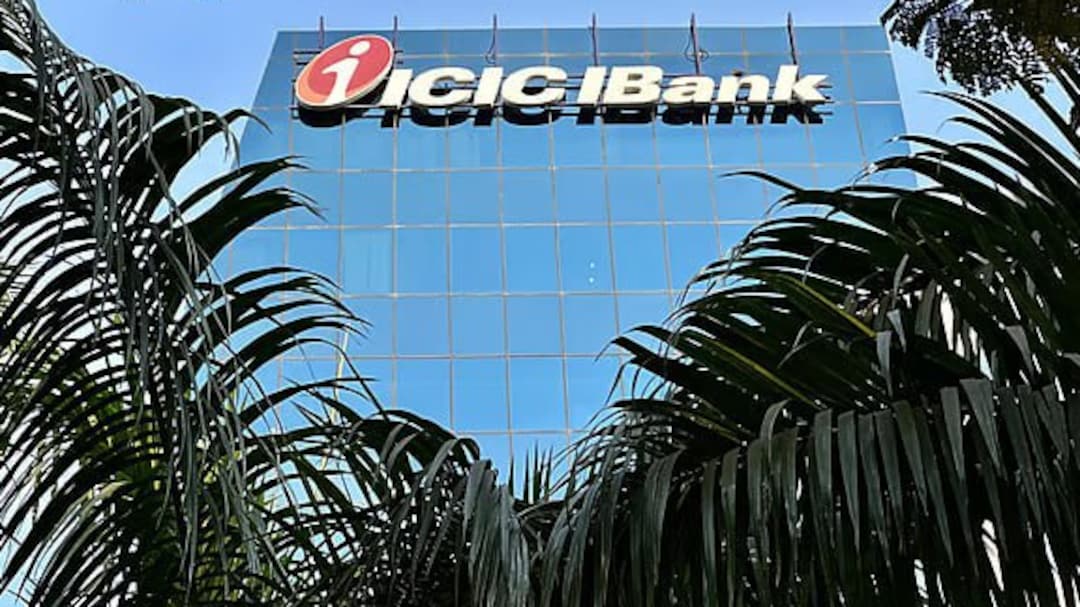 ICICI Bank In Focus As Motilal Oswal Reiterates 'Buy' Rating; Says Well-Positioned To Sustain Leadership — Check Target Price