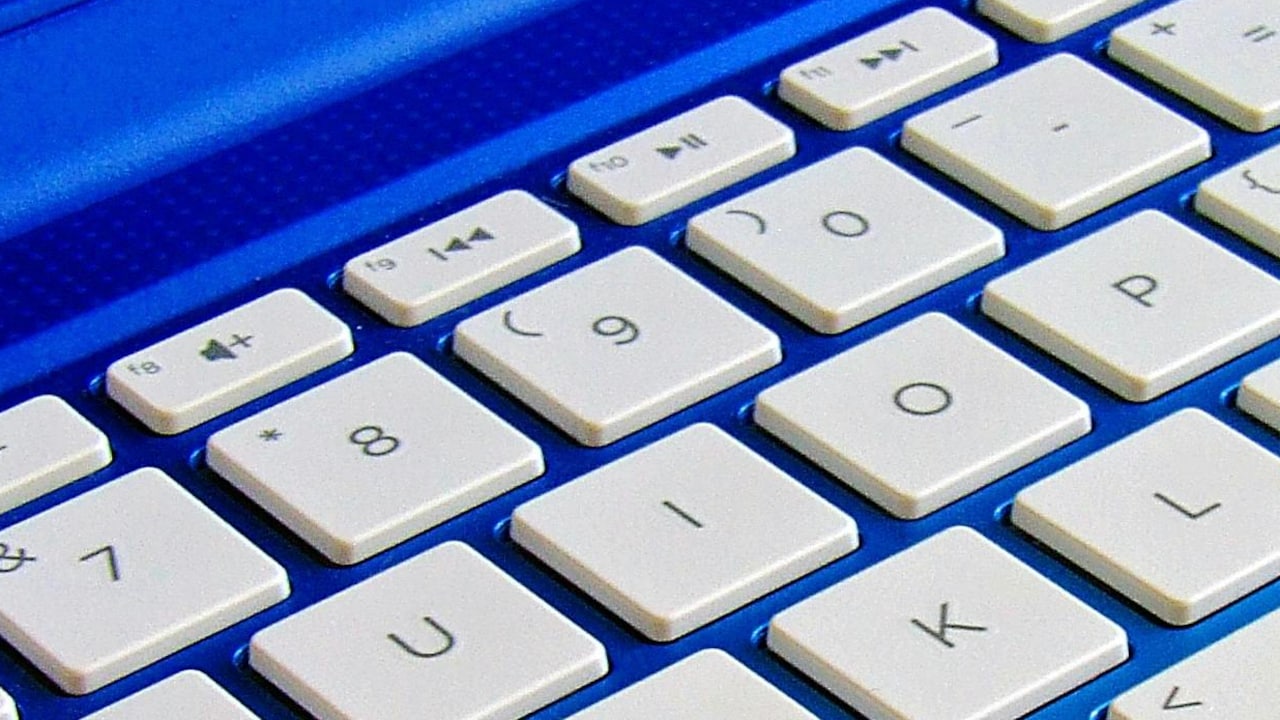 Top Comfortable Keyboards For Long Hours Of Typing At Work Or Home Top Comfortable Keyboards For Long Hours Of Typing At Work Or Home