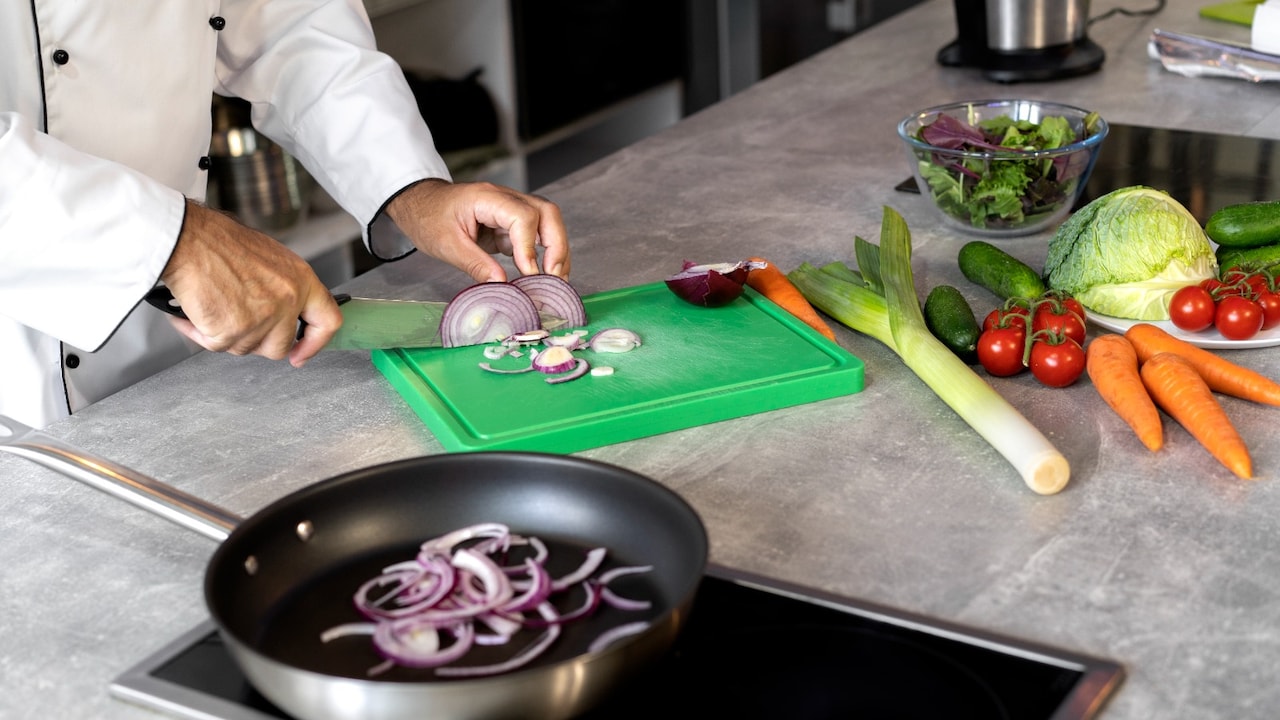 Induction Cookware Myths Exposed: Why Some Compatible Utensils Dont Work