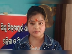 अश्लील डांस मामले में एक और बड़ी कार्रवाई, उड़ीसा की डांसर को किया गिरफ्तार 