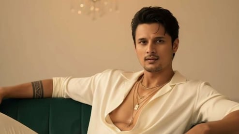 Jay Dudhane Arrested:  'बिग बॉस मराठी' फेम अभिनेत्याला अटक, मुंबई विमानतळावर मोठी कारवाई