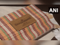 गणतंत्र दिवस 2026:‘At Home’ रिसेप्शन के लिए राष्ट्रपति भवन ने तैयार किया खास निमंत्रण पत्र,  'अष्टलक्ष्मी' राज्यों को सम्मान