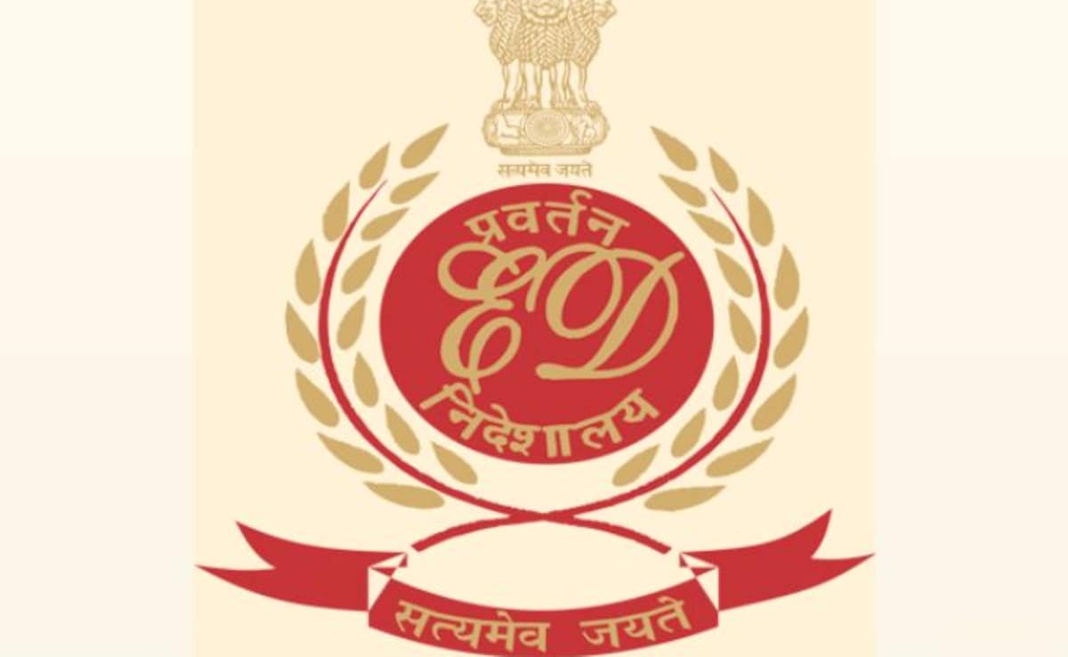 छत्तीसगढ़ शराब घोटाला: ED का बड़ा एक्शन, 13 ठिकानों पर छापे, 53 लाख कैश और 3.2 किलो सोना बरामद