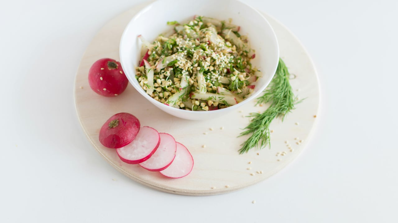 A good sprout maker ensures hygiene and convenience.