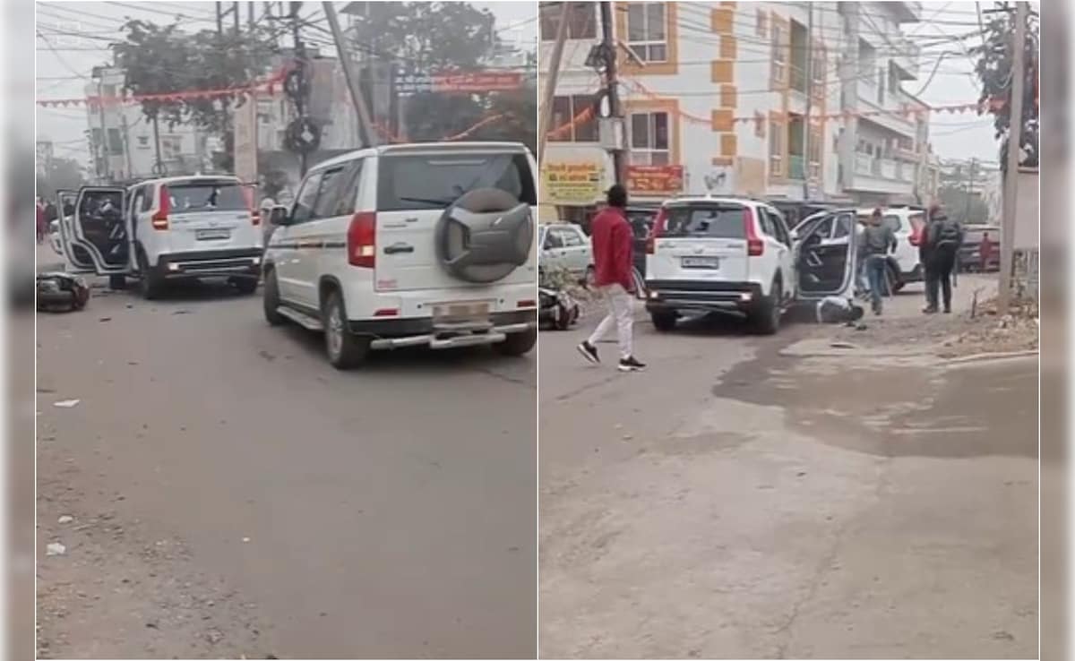 Man Beaten With Hammers In Madhya Pradesh, People Film As Brutality Unfolds