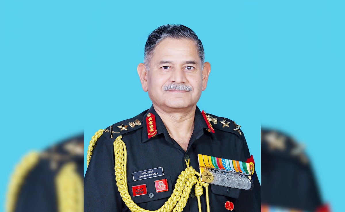 सेना प्रमुख जनरल द्विवेदी संयुक्त अरब अमीरात व श्रीलंका के दौरे पर रवाना
