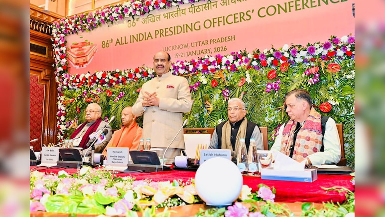 'हंगामे से नहीं, चर्चा से मजबूत होगा लोकतंत्र'लोकसभा अध्यक्ष ओम बिरला की दो टूक