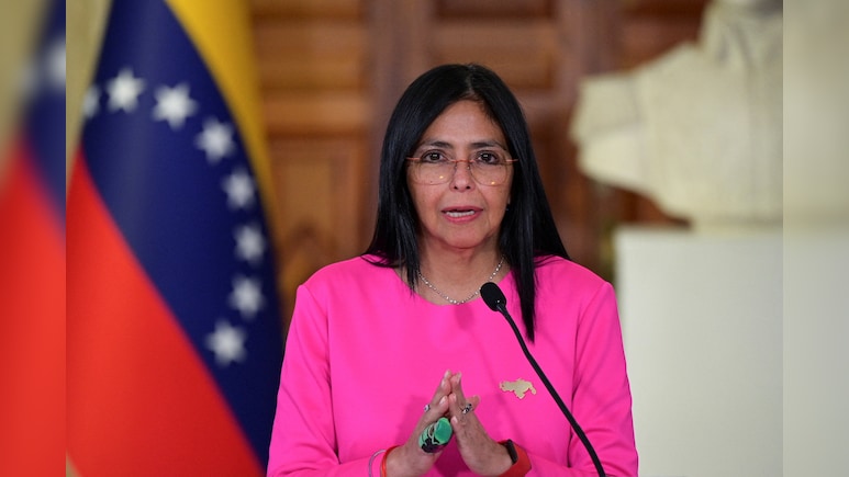 The Price Of Crude: How A US Oil Deal Is Rewriting Venezuela's Power Dynamics