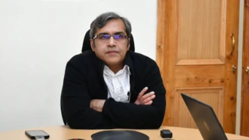 कौन हैं IAS अफसर संजीव खिरवार, दिल्ली MCD कमिश्नर बनाए गए