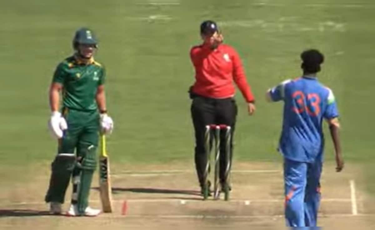 INDU19 vs SAU19 2nd Youth ODI Live: कप्तान वैभव सूर्यवंशी ने छोड़ा कैच, अफ्रीका की सधी बल्लेबाजी