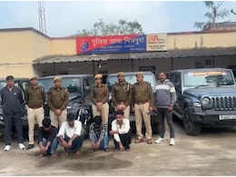 सड़क पर थार रोककर मना रहे थे जन्मदिन, मित्रपुरा पुलिस ने हवालात पहुंचाकर दी 'बधाई'; 7 वाहन जब्त