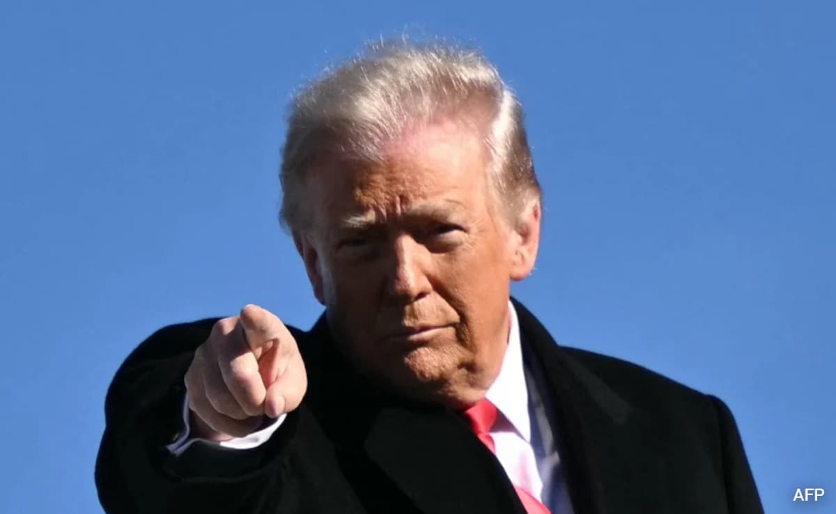 "Zelensky, Not Putin, Is Holding Up Ukraine Peace Deal: Trump's Big Claim