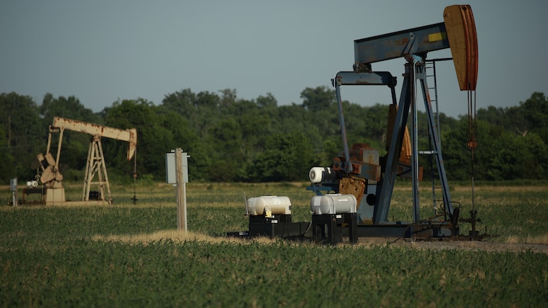 Oil Edges Lower With Iran And Trumps Greenland Threat In Focus