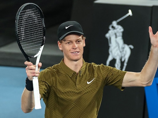 Jannik Sinner Marches Into Australian Open 3rd Round; Stan Wawrinka, Naomi Osaka Battle Through