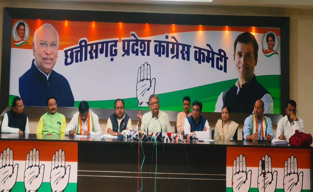 SIR Process: एसआईआर पर कांग्रेस का करारा प्रहार, 'पहले जनता सरकार चुनती थी, अब सरकार वोटर चुन रही है'