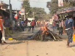 Bihar News: श्मशान में जाने का रास्ता नहीं दिया तो दलित परिवार ने सड़क पर ही कर दिया अंतिम संस्कार