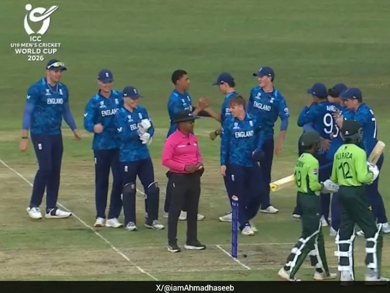 Watch: Pakistan Batter 'Lets England Keeper Run Him Out' In U19 World Cup, Incident Stuns All