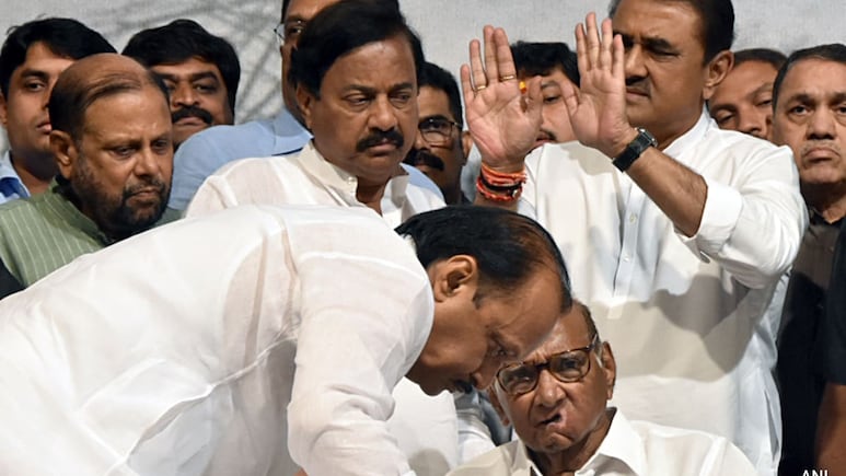 NCP News: शरद पवारांचा मोठा गौप्यस्फोट, विलिनीकरणाची तारीखही ठरलेली; मग अजित पवार गट मागे का हटला?