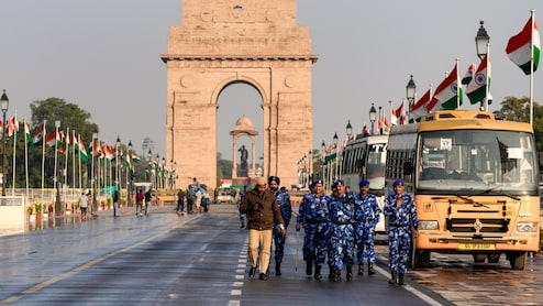 दिल्ली में बादल छाए, क्या 26 जनवरी गणतंत्र दिवस पर होगी बारिश, जानें आज कैसा रहेगा मौसम