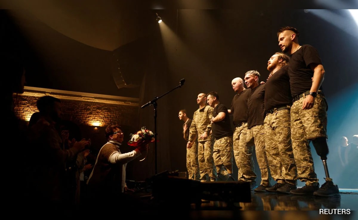 Wounded Ukrainian Veterans Find Healing On Stage