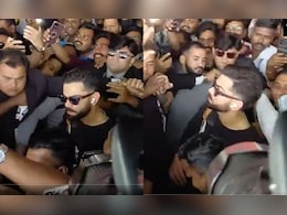 Watch: Virat Kohli Gets Mobbed By Crowd Upon Arrival In Vadodara Ahead Of India vs New Zealand 1st ODI