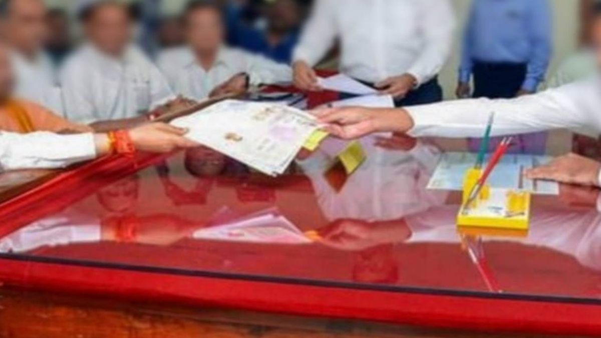 महाराष्ट्र नगर निगम चुनाव: नामांकन पत्रों की जांच चुनाव अधिकारियों के लिए क्यों बन गई सबसे बड़ी चुनौती