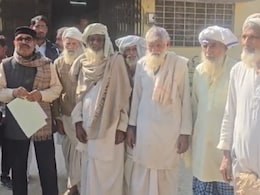 अलवर में मुर्दा बताकर काटे गए 106 मुस्लिम मतदाताओं के नाम ! SDM से मिलकर बोले- साब हम ज़िंदा हैं&nbsp;