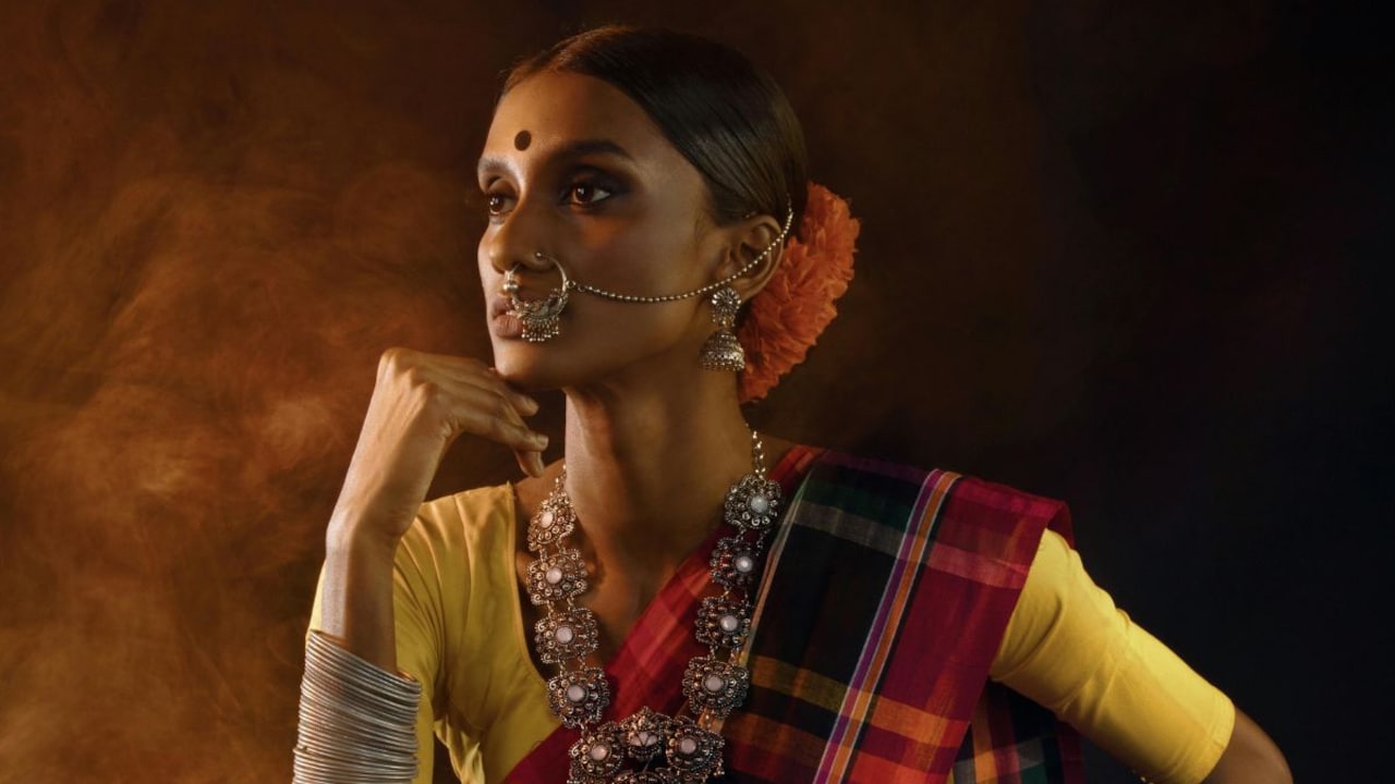 Makar Sankranti is the perfect occasion to flaunt elegant ethnic wear. Makar Sankranti is the perfect occasion to flaunt elegant ethnic wear.