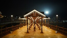 Srinagar's Newly Inaugurated Amira Kadal Footbridge Attracts Tourists And Locals Alike