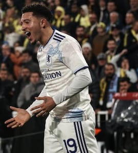 Aston Villa Seal Europa League Last 16 Spot; Nottingham Forest Face Playoffs In Conference League