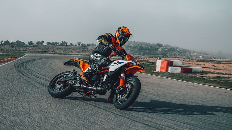 KTM 390 SMC R Snapped Testing In India; Launch Soon?