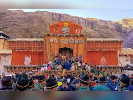 Mobile Phones, Cameras Banned In Char Dham Temple Complexes In Uttarakhand