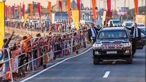 PM Narendra Modi In Somnath, Huge Crowd Welcomes His Grand Road Show
