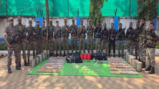 16 प्रेशर IED और भारी मात्रा में विस्फोटक सामग्री बरामद; बीजापुर में सुरक्षा बलों की बड़ी कार्रवाई