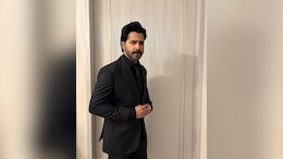 &lsquo;आपकी एक्टिंग पर सवाल उठा रहे हैं लोग&rsquo; कहने वाले यूजर को वरुण धवन का करारा जवाब