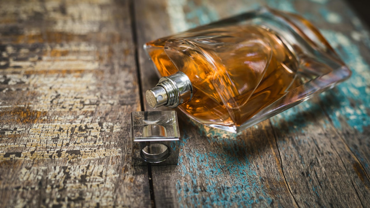 7 must-try unisex perfumes ideal for all occasions