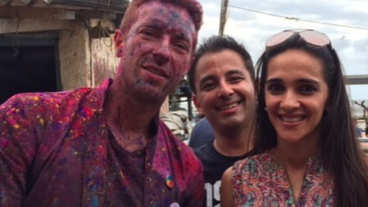 Actress Tara Sharma Joins The 2016 Trend, Shares Picture With Coldplay's Chris Martin