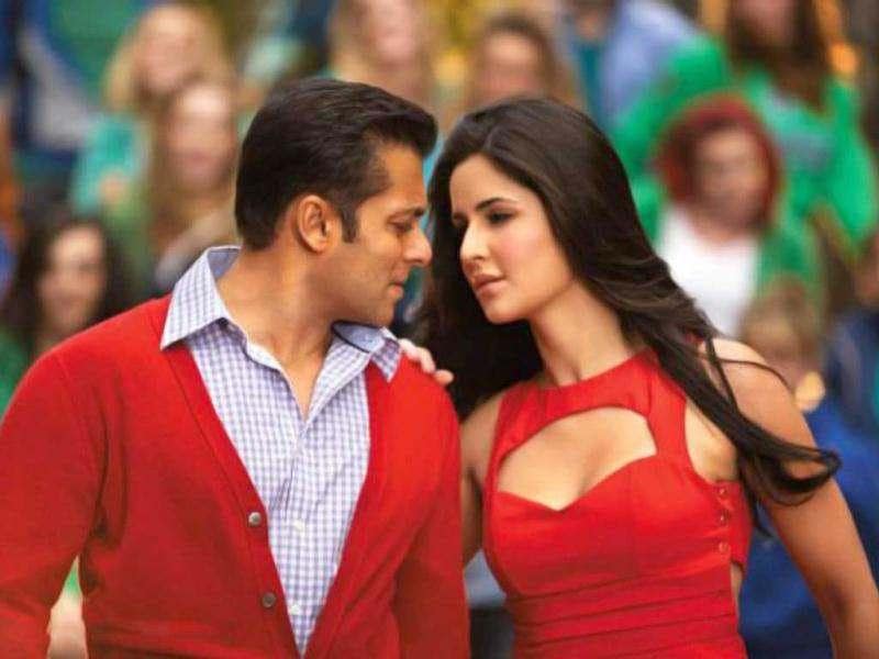 When Salman Khan Danced With A "Rose In His Mouth" For Katrina Kaif After A Fight
