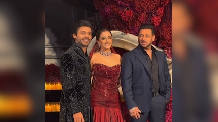 Salman Khan Steals Spotlight At Nupur Sanon-Stebin Ben's Mumbai Reception