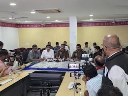 T-20 वर्ल्ड कप 2026 से पहले रायपुर पुलिस का बड़ा धमाका, 92.50 लाख के ऑनलाइन सट्टे का भंडाफोड़