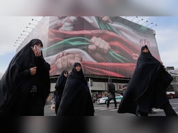 ईरान में एक डॉलर की सैलरी मिलने का मतलब इतने लाख का पैकेज, जमीन आसमान का है अंतर