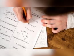 CBSE प्रैक्टिकल एग्जाम से लेकर नई डेटशीट तक, ये पांच बातें जरूर जान लें छात्र