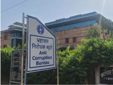 ACB Action: कांस्टेबल 3000 रुपये रिश्वत लेते ट्रैप, गिरफ्तारी से पहले हुआ फरार... एसीबी टीम पर हमला