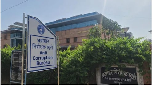 ACB Action: कांस्टेबल 3000 रुपये रिश्वत लेते ट्रैप, गिरफ्तारी से पहले हुआ फरार... एसीबी टीम पर हमला
