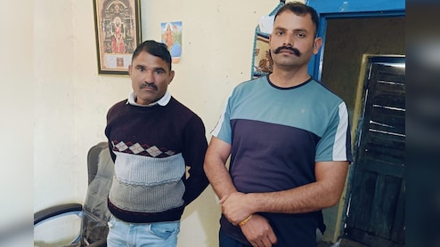 ACB Action: हेड कांस्टेबल और सिपाही दोनों मिलकर कर रहे थे घुसखोरी, एसीबी की टीम ने दबोचा